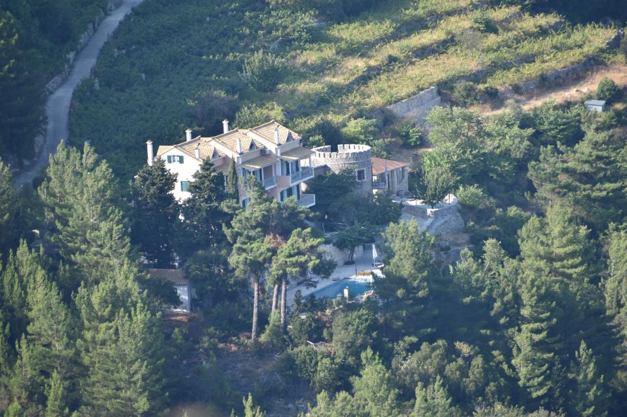 Estate Dafnopanagia Villa Magda Asprogerakata 外观 照片