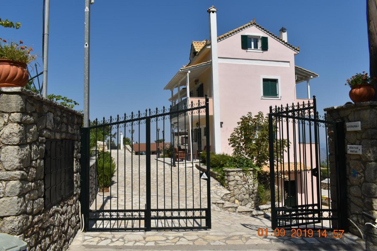 Estate Dafnopanagia Villa Magda Asprogerakata 外观 照片