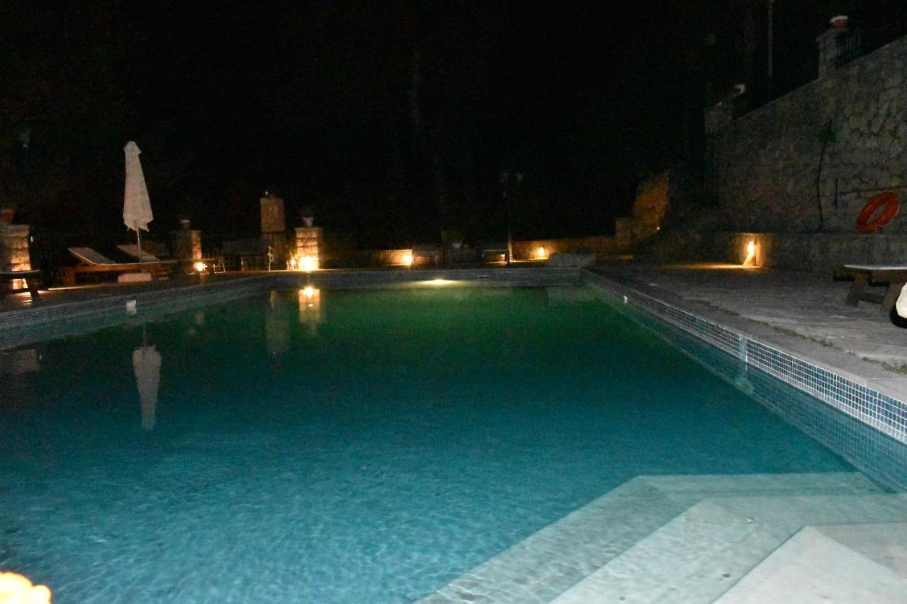 Estate Dafnopanagia Villa Magda Asprogerakata 外观 照片