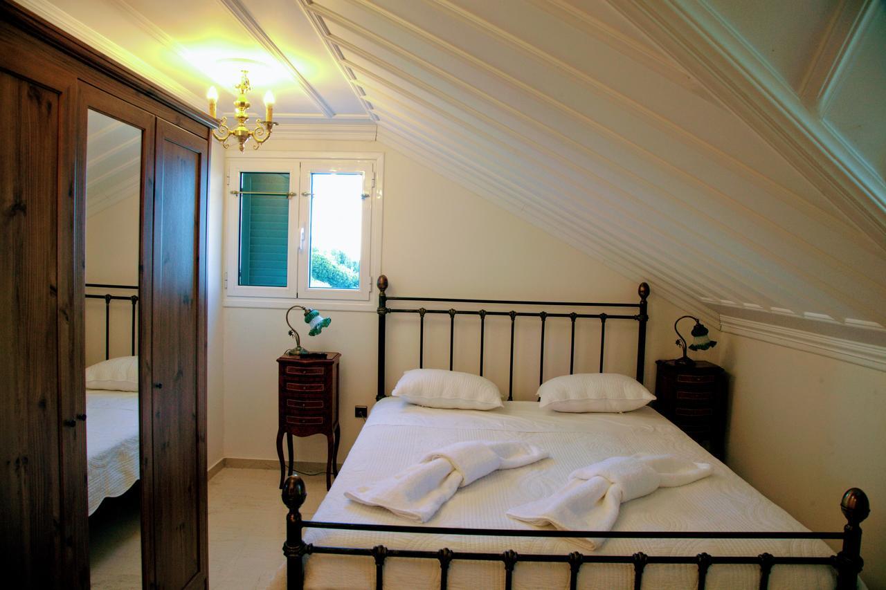 Estate Dafnopanagia Villa Magda Asprogerakata 外观 照片