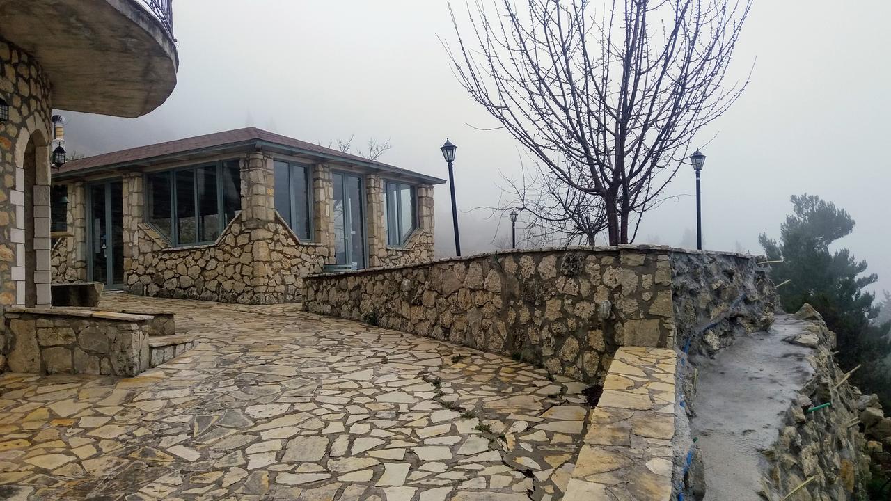 Estate Dafnopanagia Villa Magda Asprogerakata 外观 照片